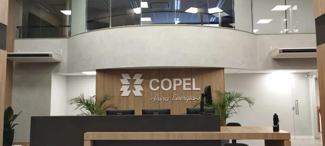 obra corporativa em Curitiba