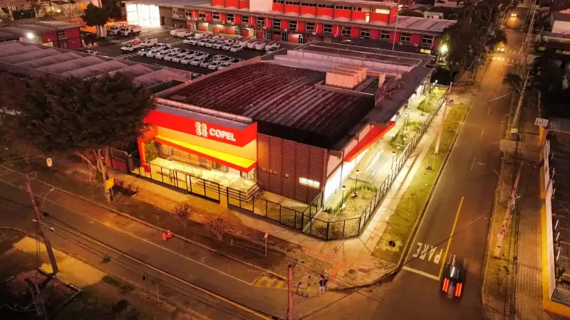 projetos e obras corporativas e industriais