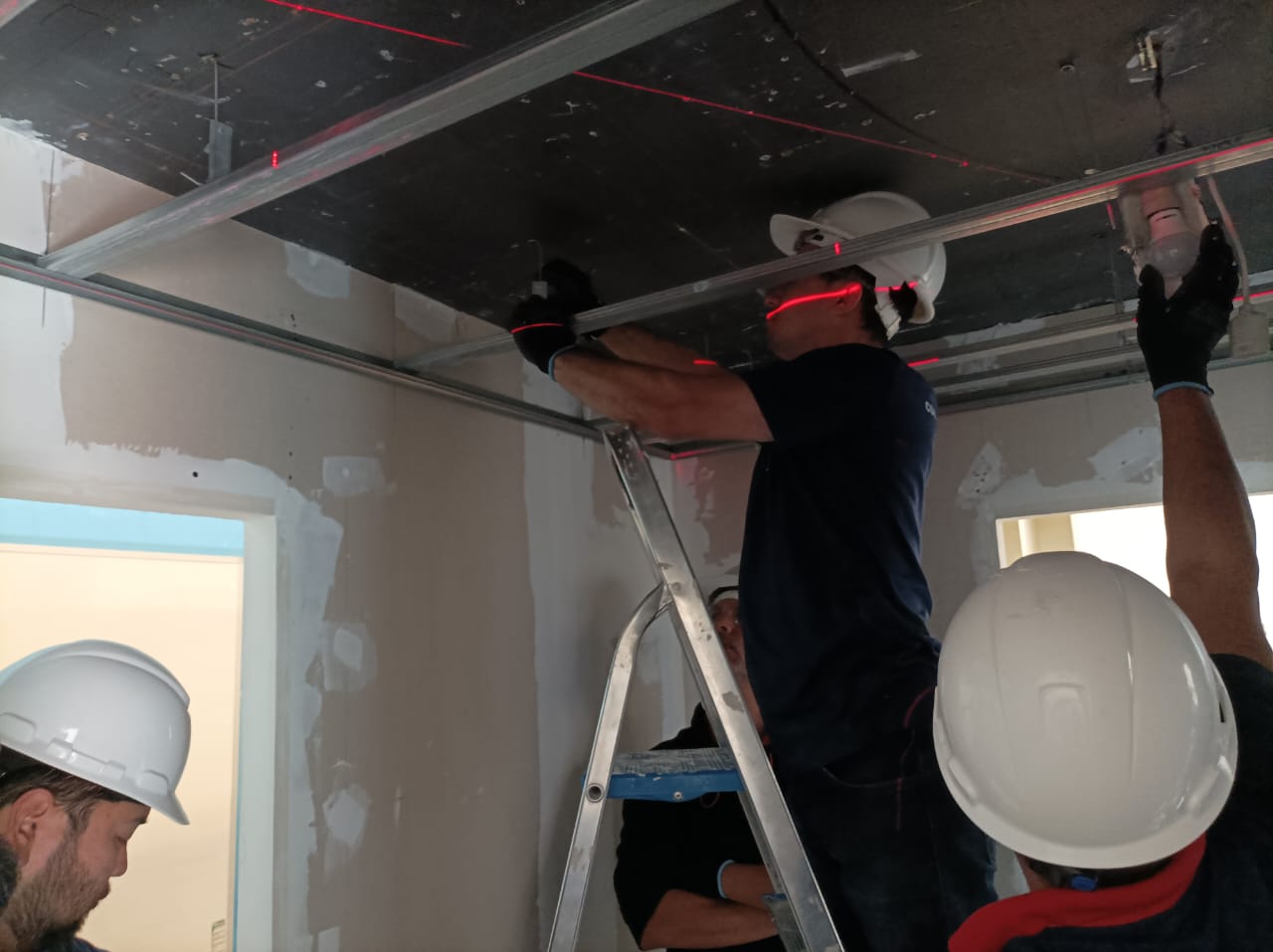 projetos e obras corporativas e industriais