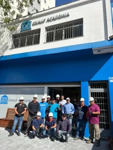 projetos e obras corporativas e industriais